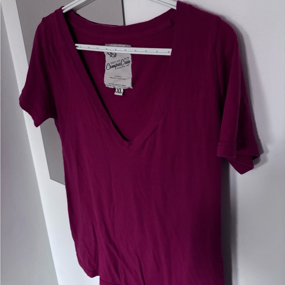 Campus Crew V-Neck T-Shirt
